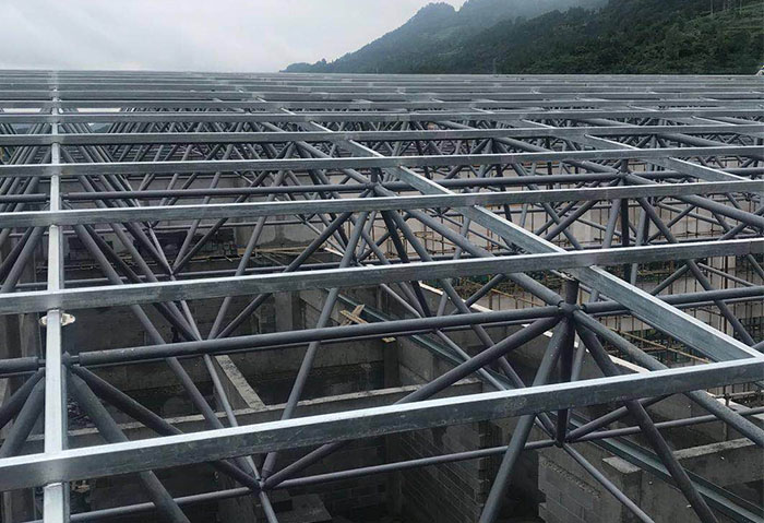 锦州仁怀冠英学校艺体楼网架
